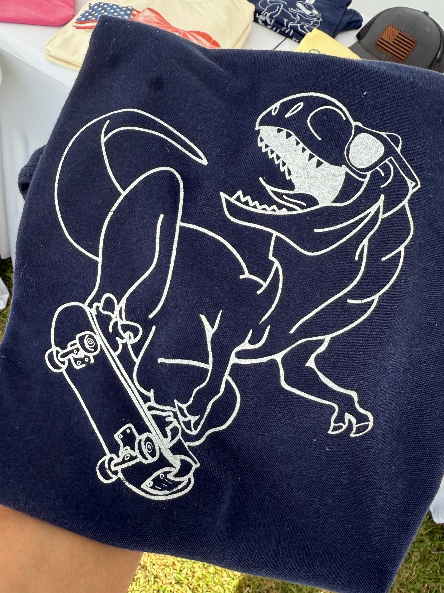 Skateboard Dino