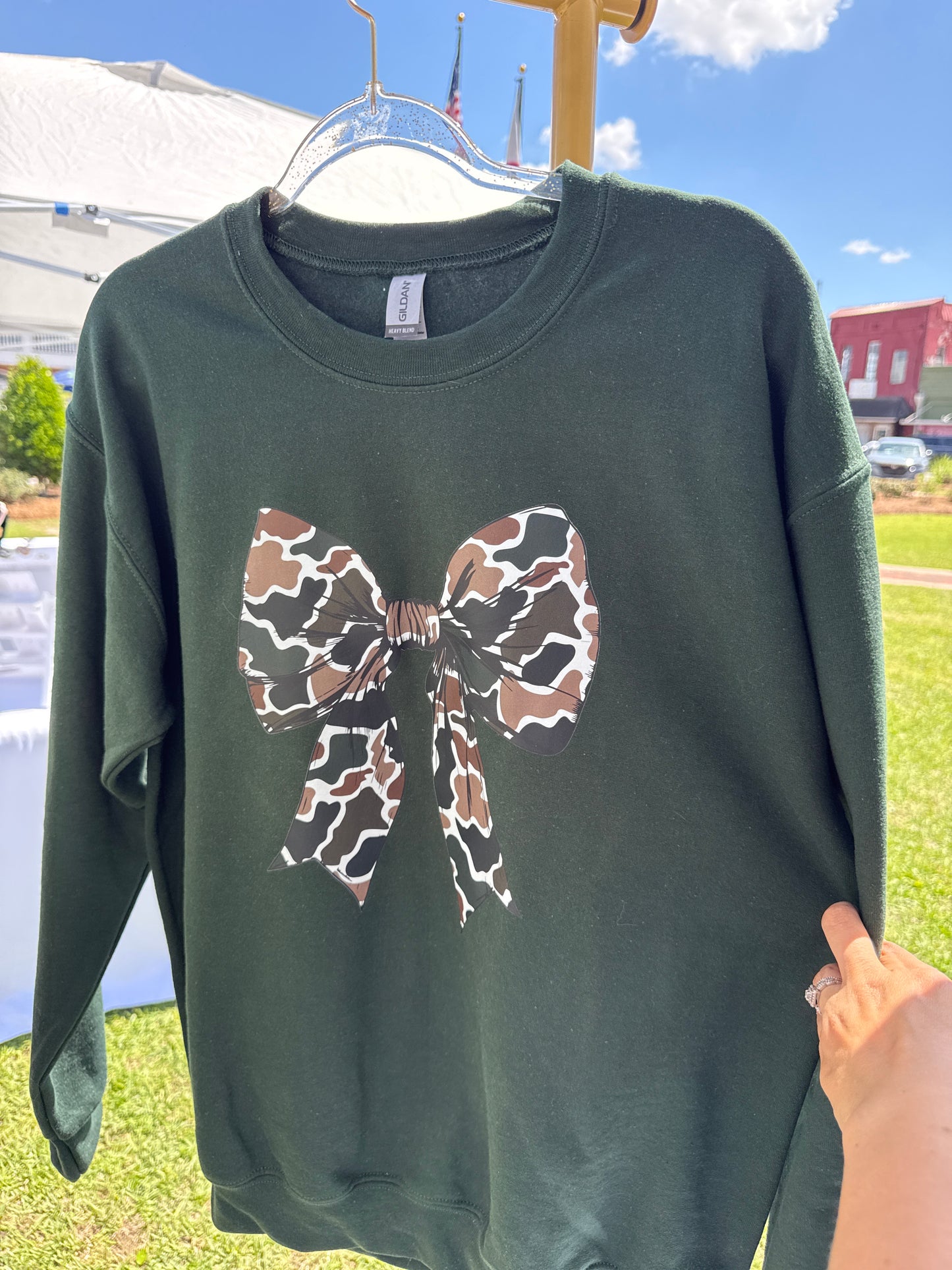 Camo Bow - Medium