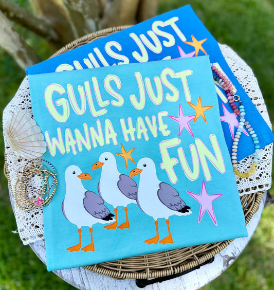 Gulls wanna have fun